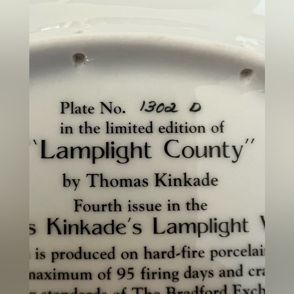 Thomas Kinkade Lamplight county. TK Lamplight village collection - Picture 3 of 6